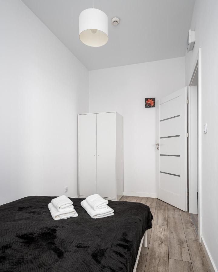 Prymasa Street Apartament Apartamento Varsovia Exterior foto